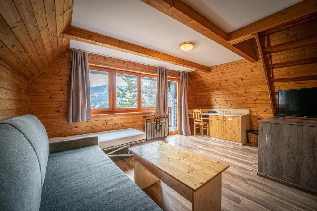 Bungalovy Sepetna - Pro 4 Osoby オストラヴィツェ エクステリア 写真