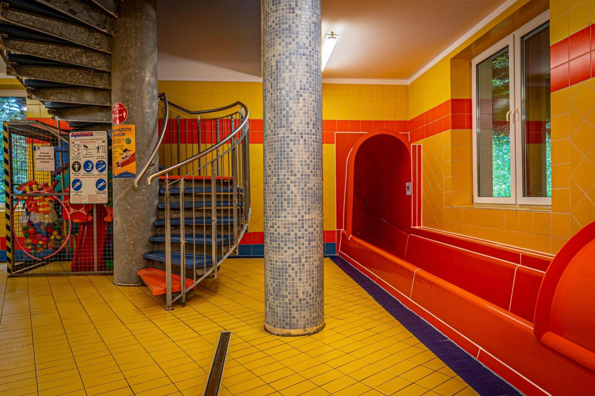 Bungalovy Sepetna - Pro 4 Osoby オストラヴィツェ エクステリア 写真